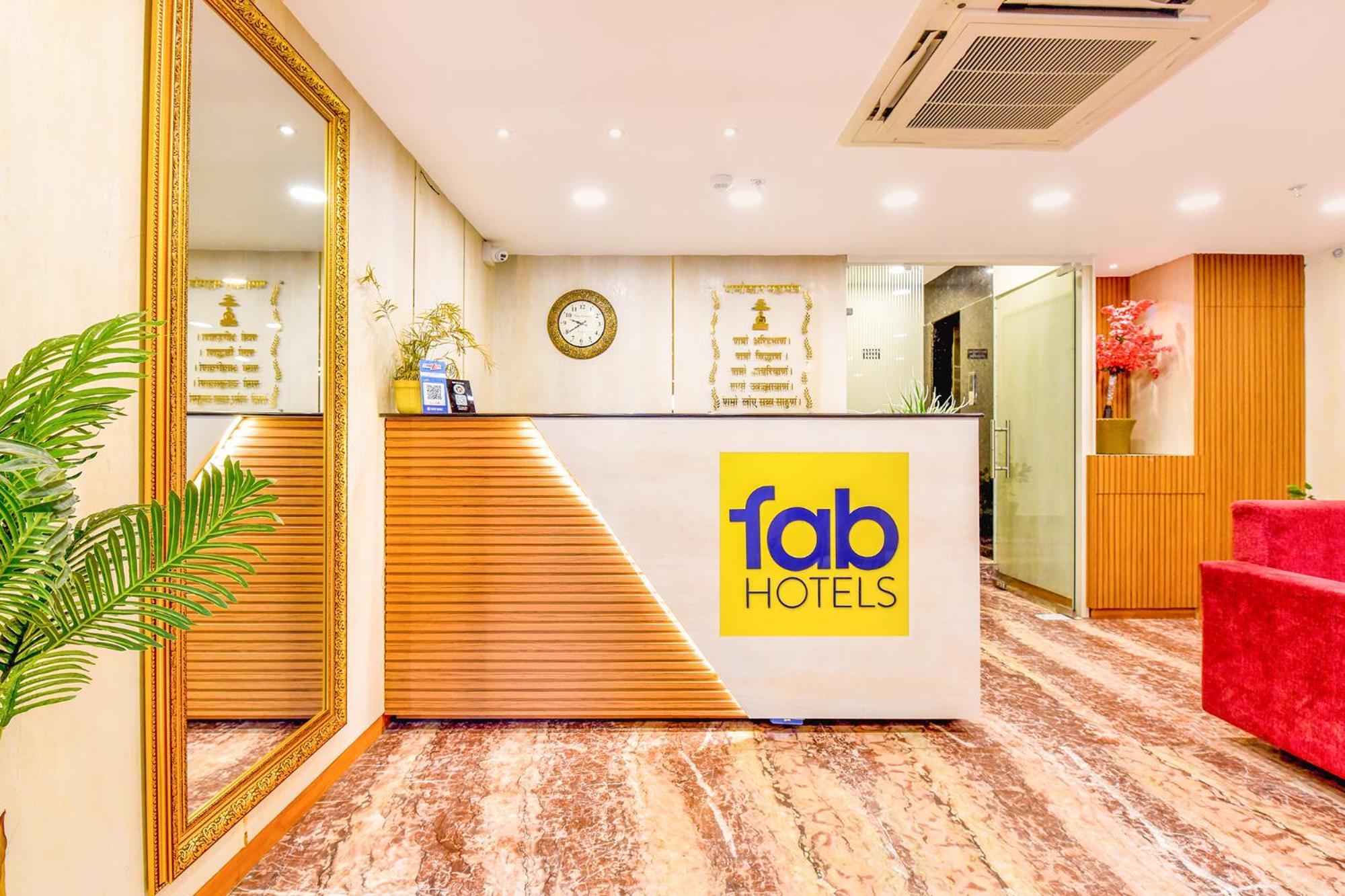 Отель Fabexpress Mewar Shine Удайпур Экстерьер фото